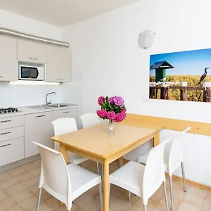 condominio-lavinia.hotelinveneto.com/
