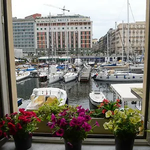 Casa Del Porto Al Borgo Marinari Holiday home
