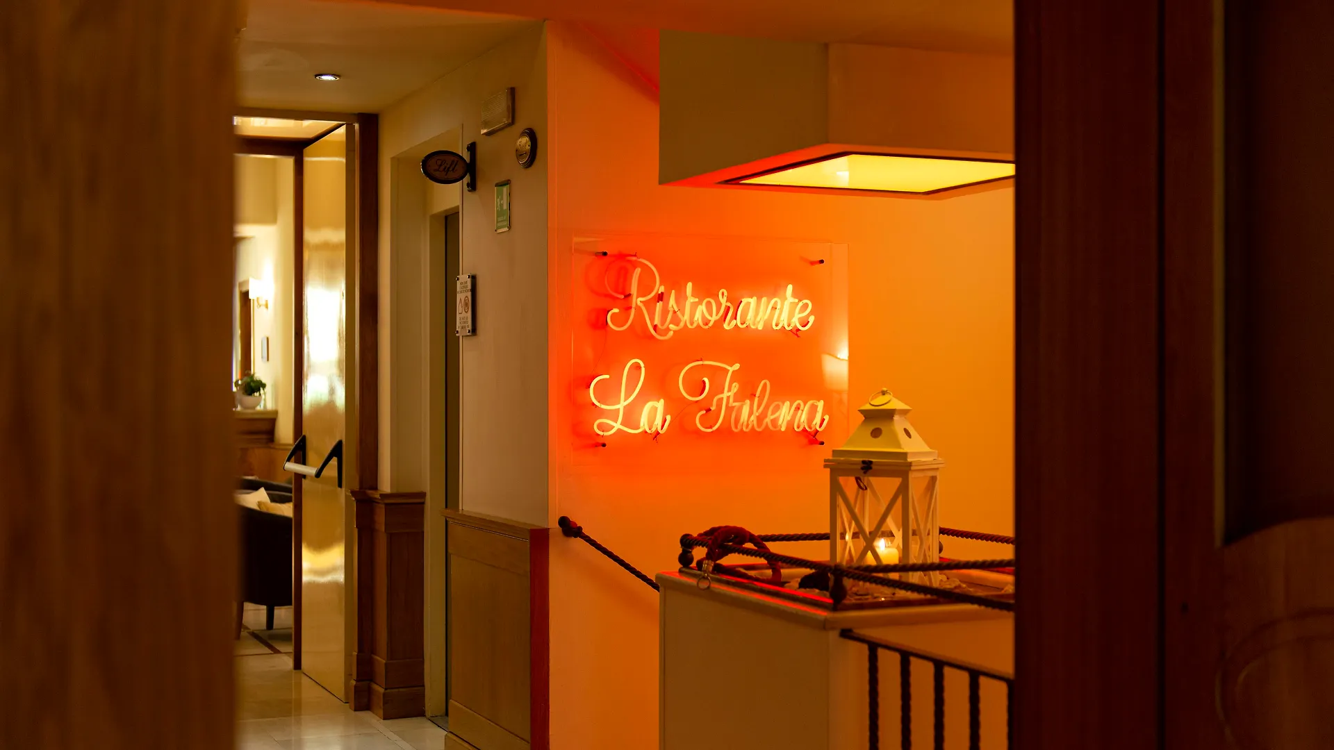 Grand Hotel Europa & Restaurant Naples