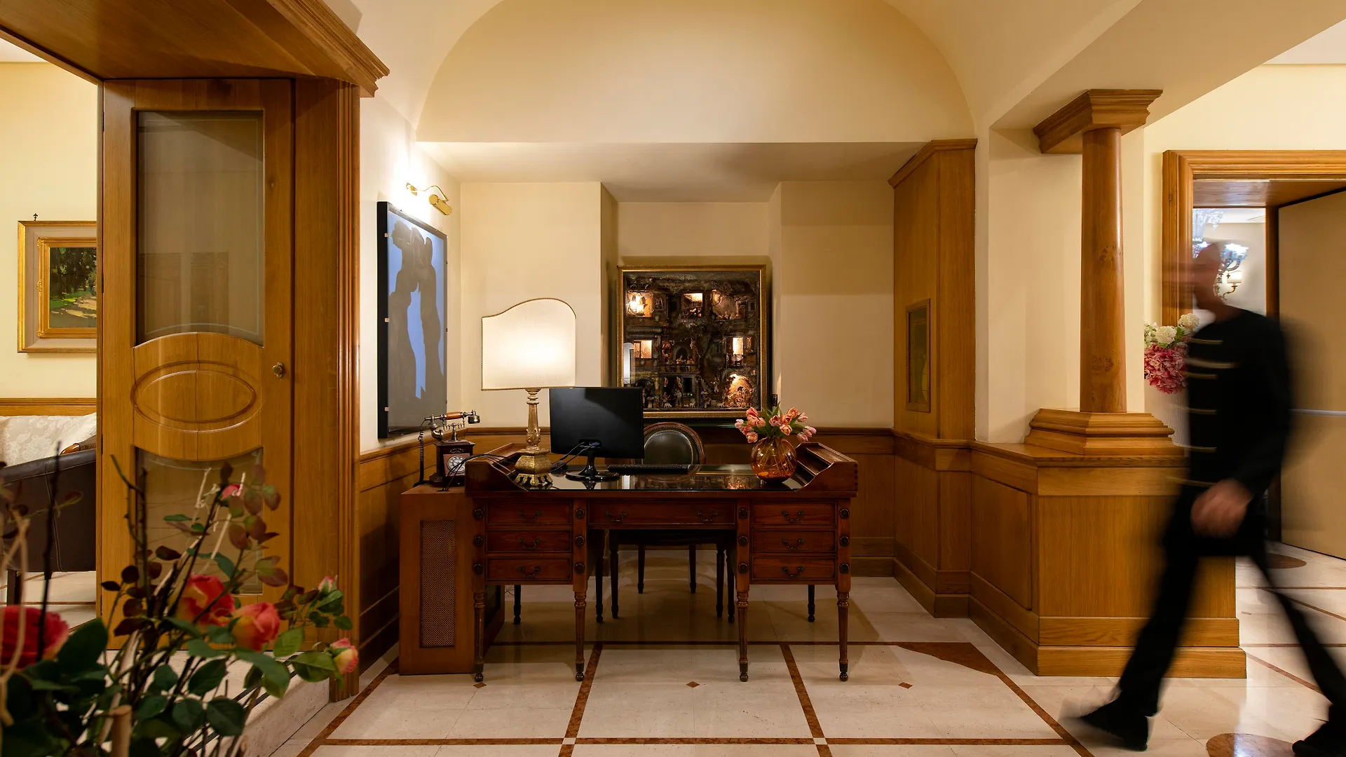 Grand Hotel Europa & Restaurant Naples 3*,
