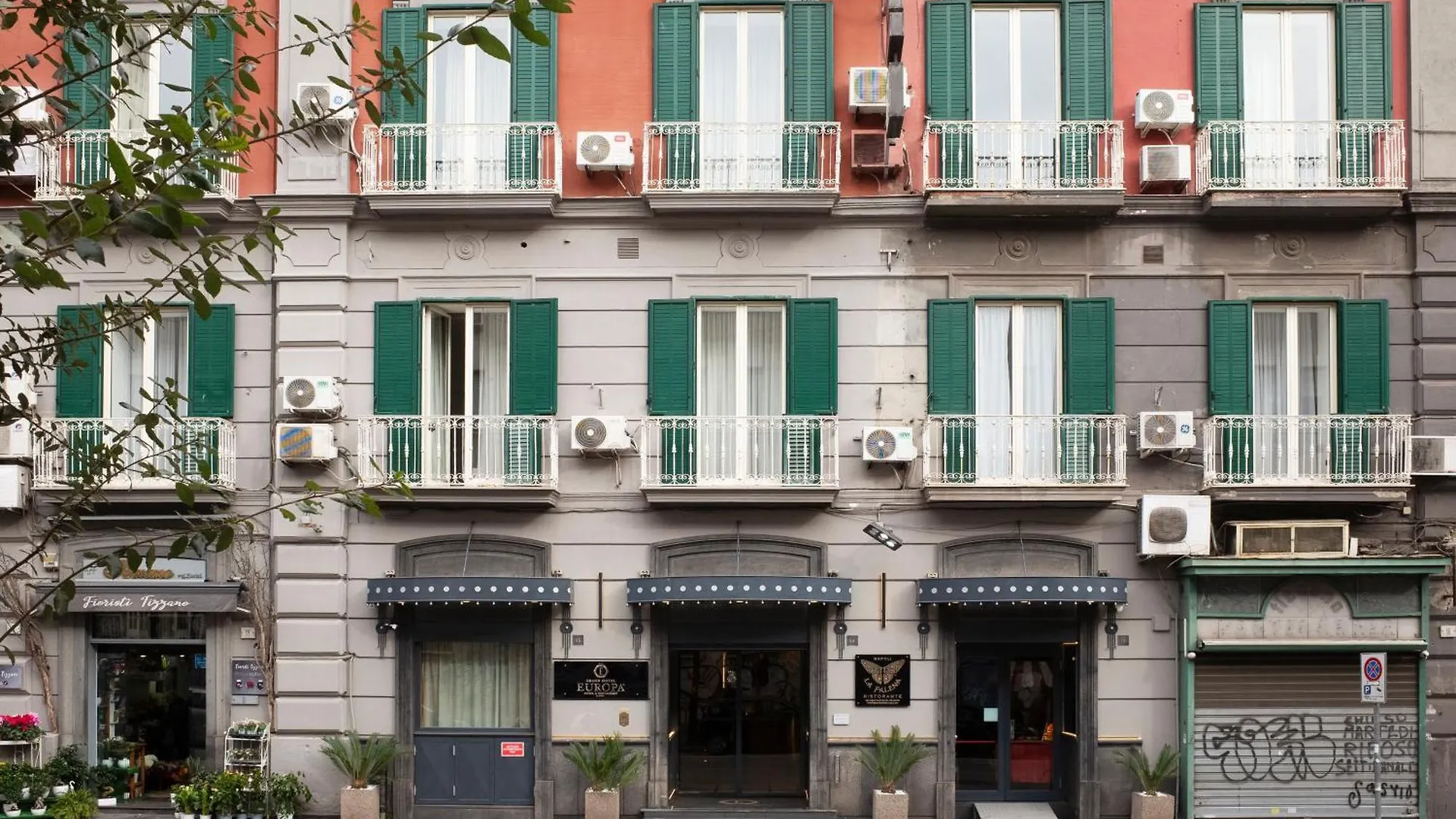 Grand Hotel Europa & Restaurant Naples