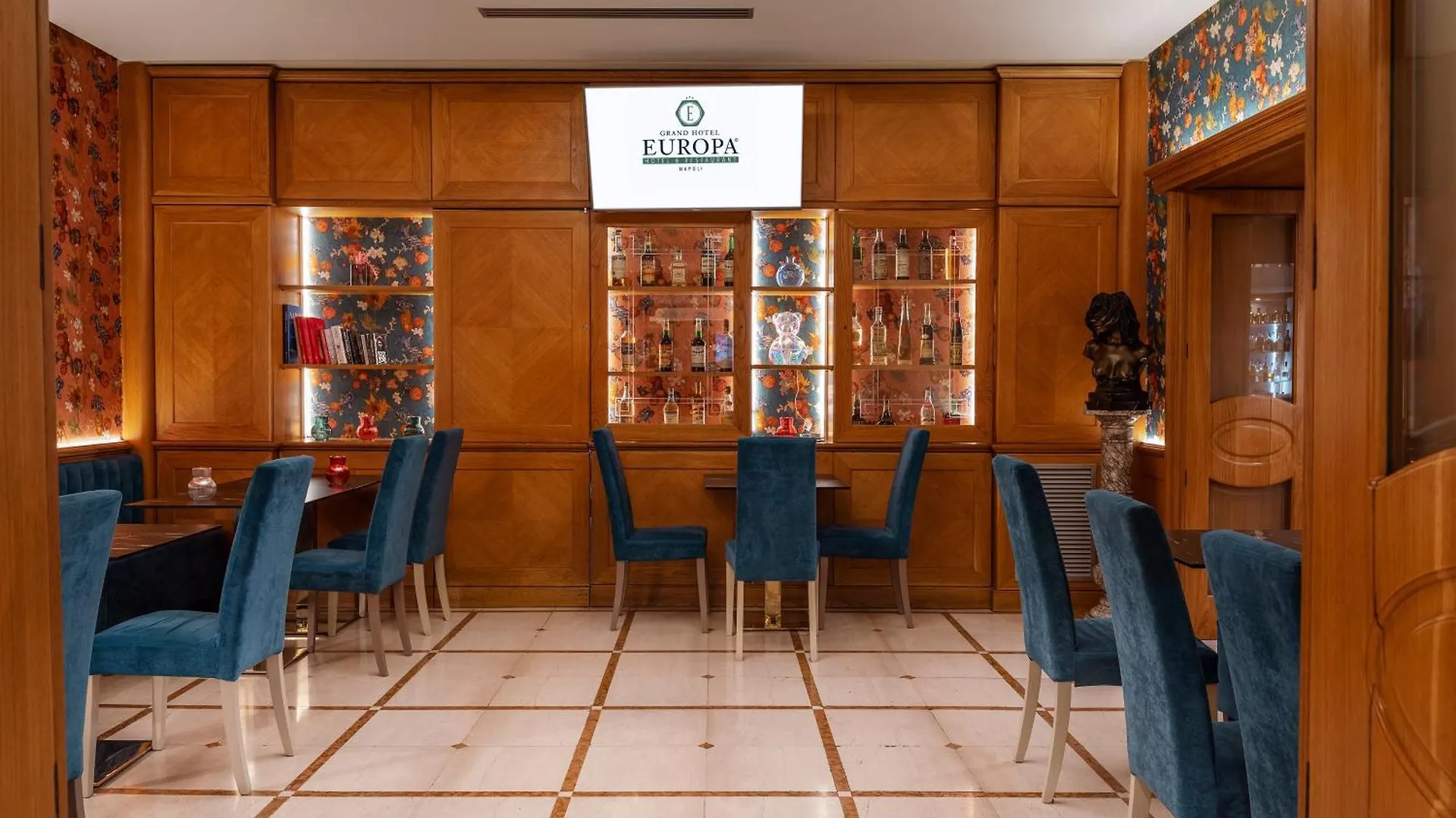 Grand Hotel Europa & Restaurant Naples
