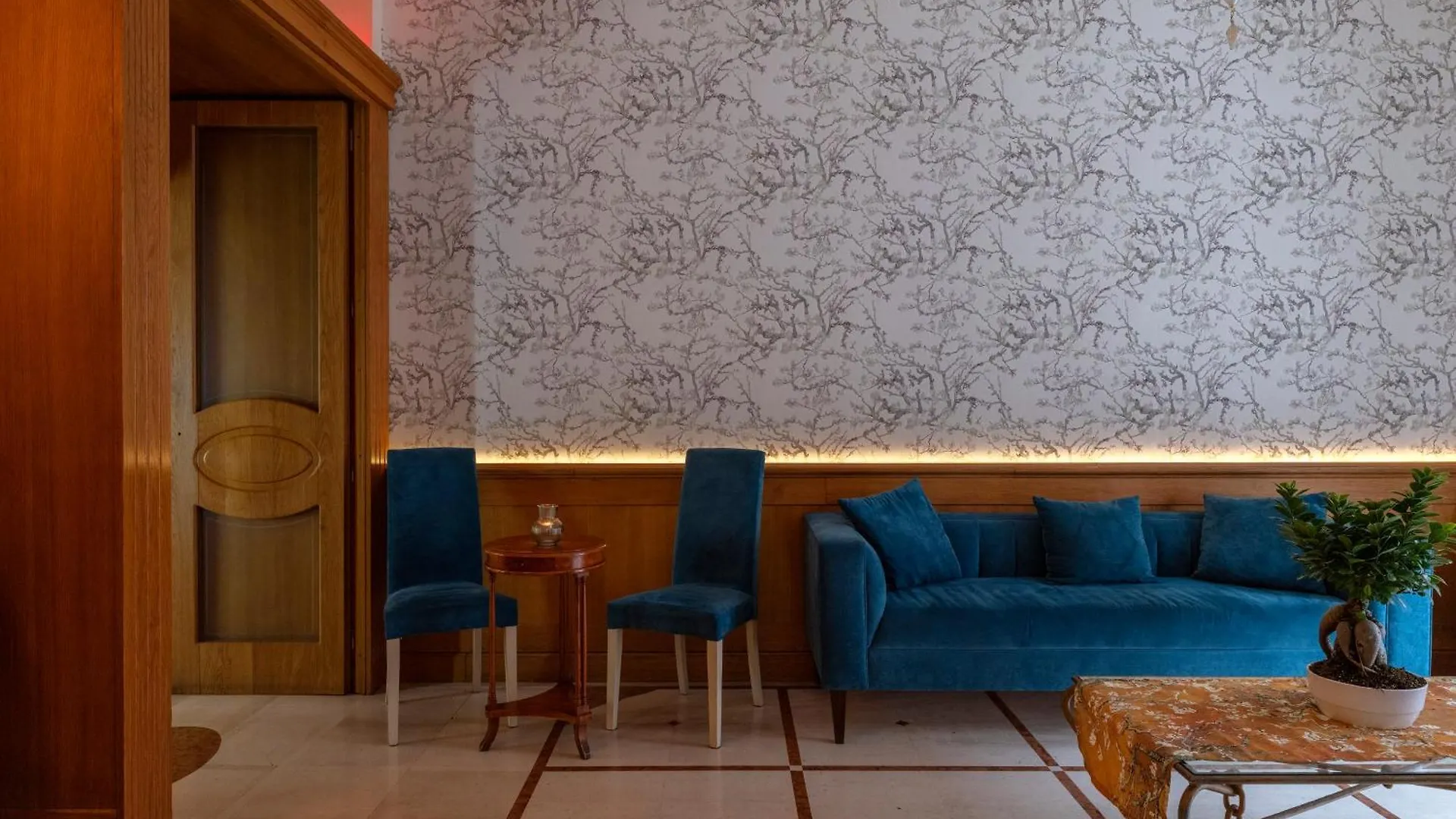 Grand Hotel Europa & Restaurant Naples