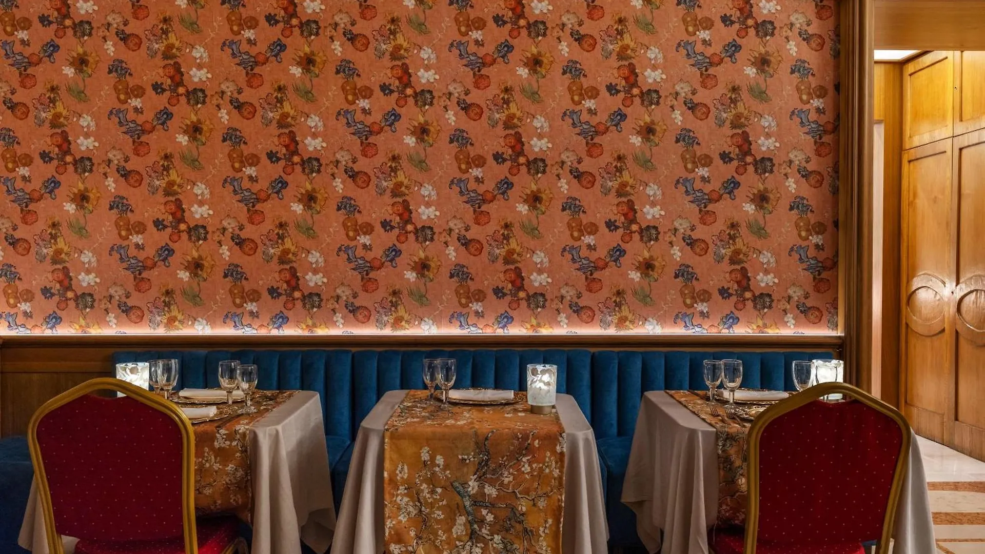 Grand Hotel Europa & Restaurant Naples