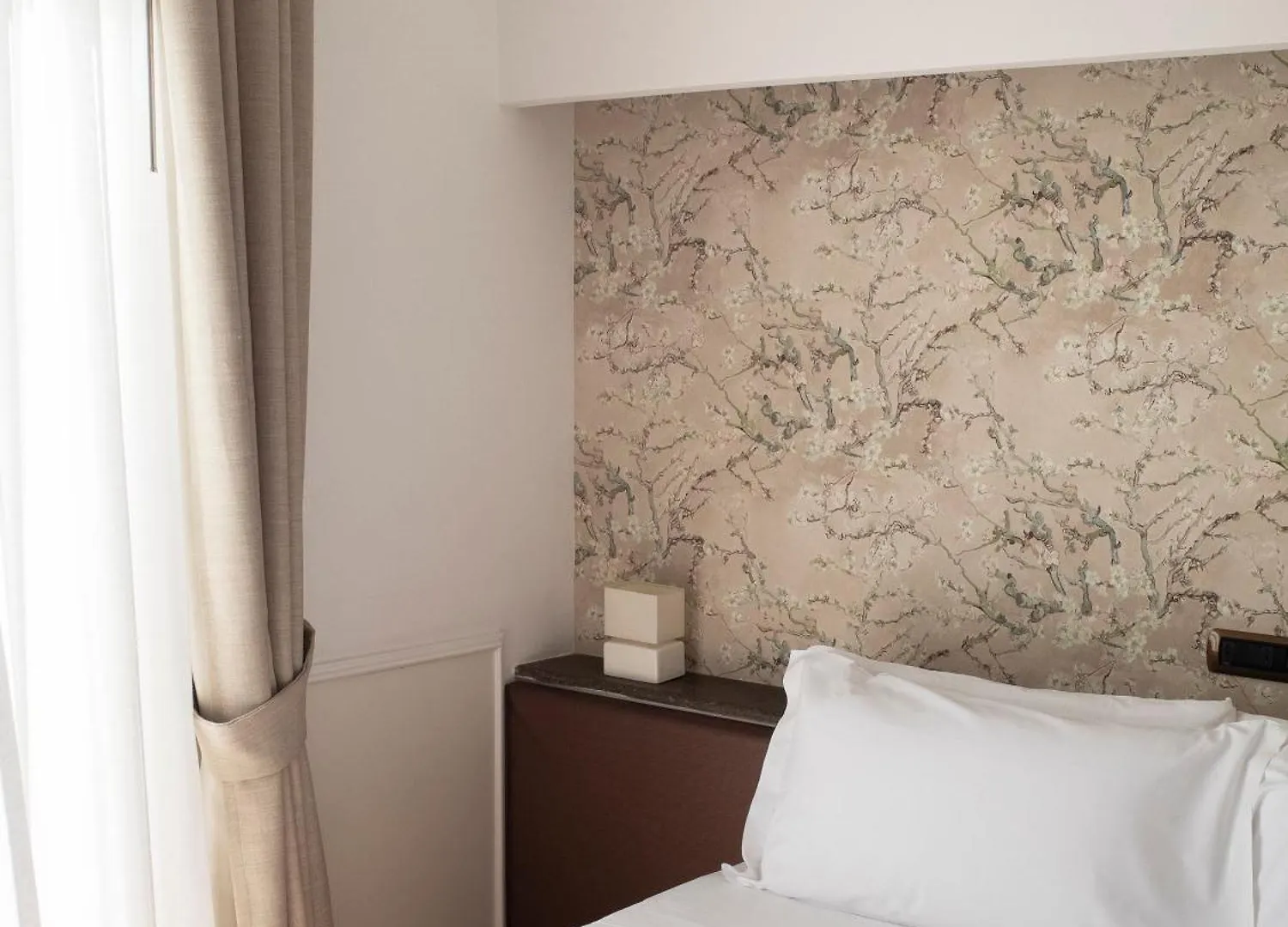 Grand Hotel Europa & Restaurant Naples Italy